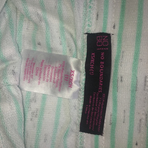 Shorts - Picture 4 of 4